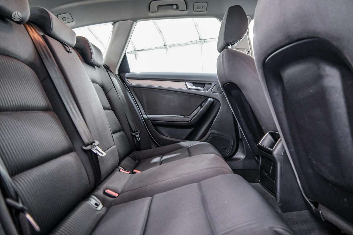 Audi A4, 2.0 l., Универсал