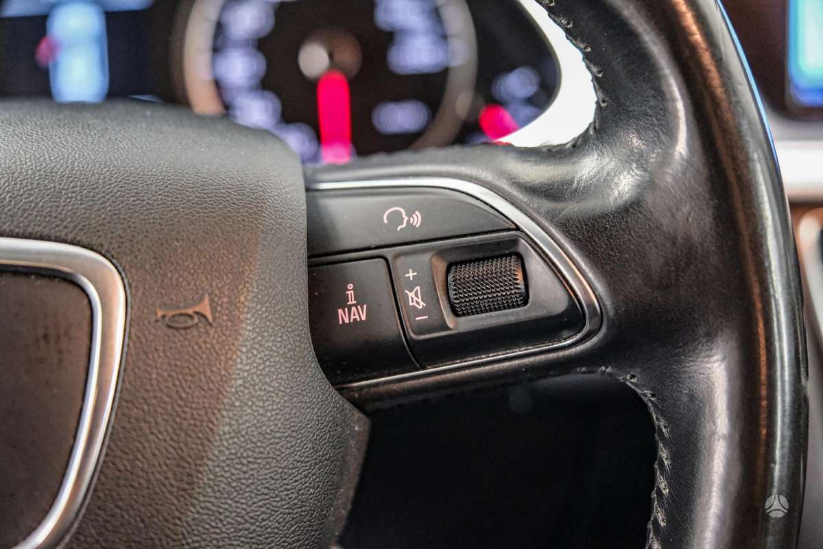 Audi A4, 2.0 l., Универсал