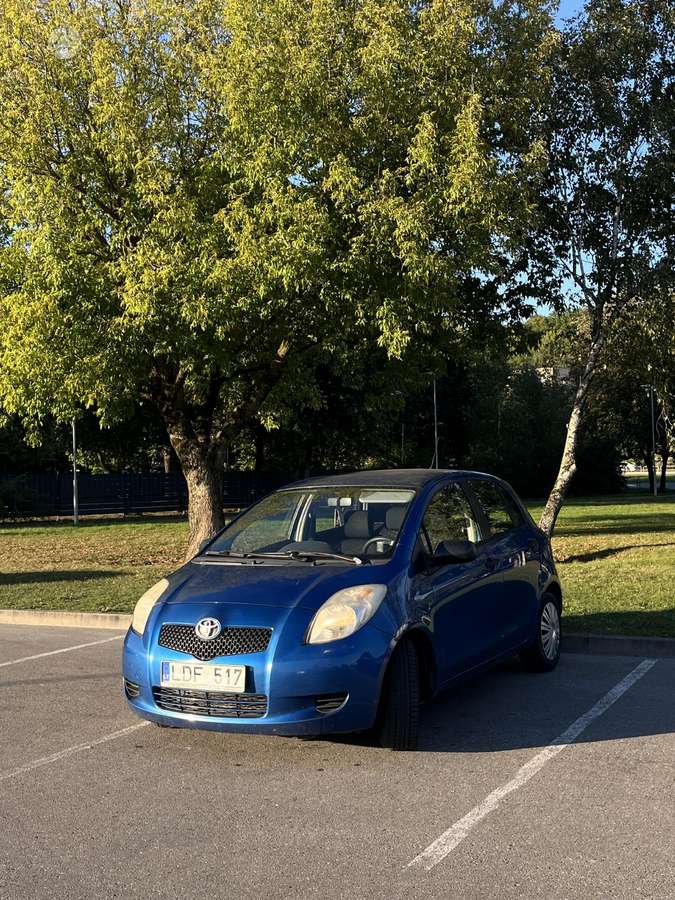 Toyota Yaris - 2