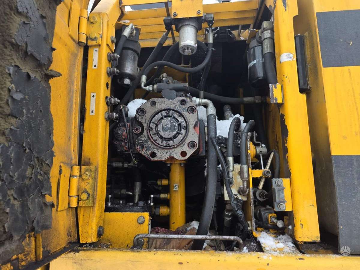 JCB JS175W, ekskavatori