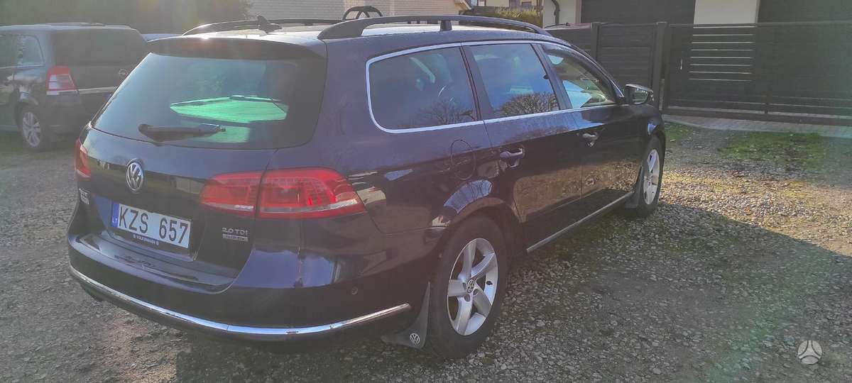 Volkswagen Passat - 5