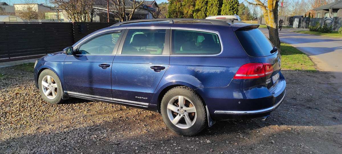 Volkswagen Passat - 6