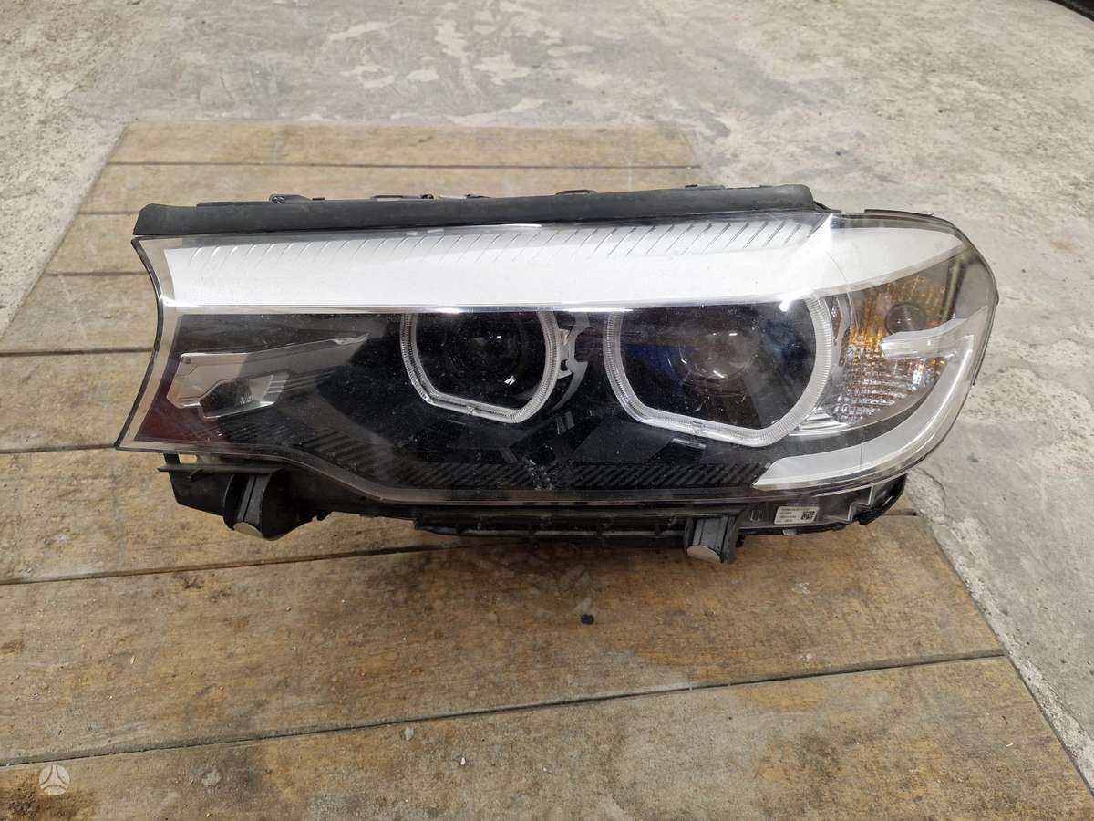 BMW 5 serija фары