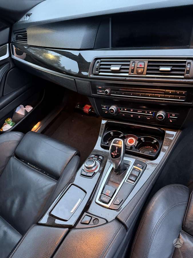 BMW 5 serija