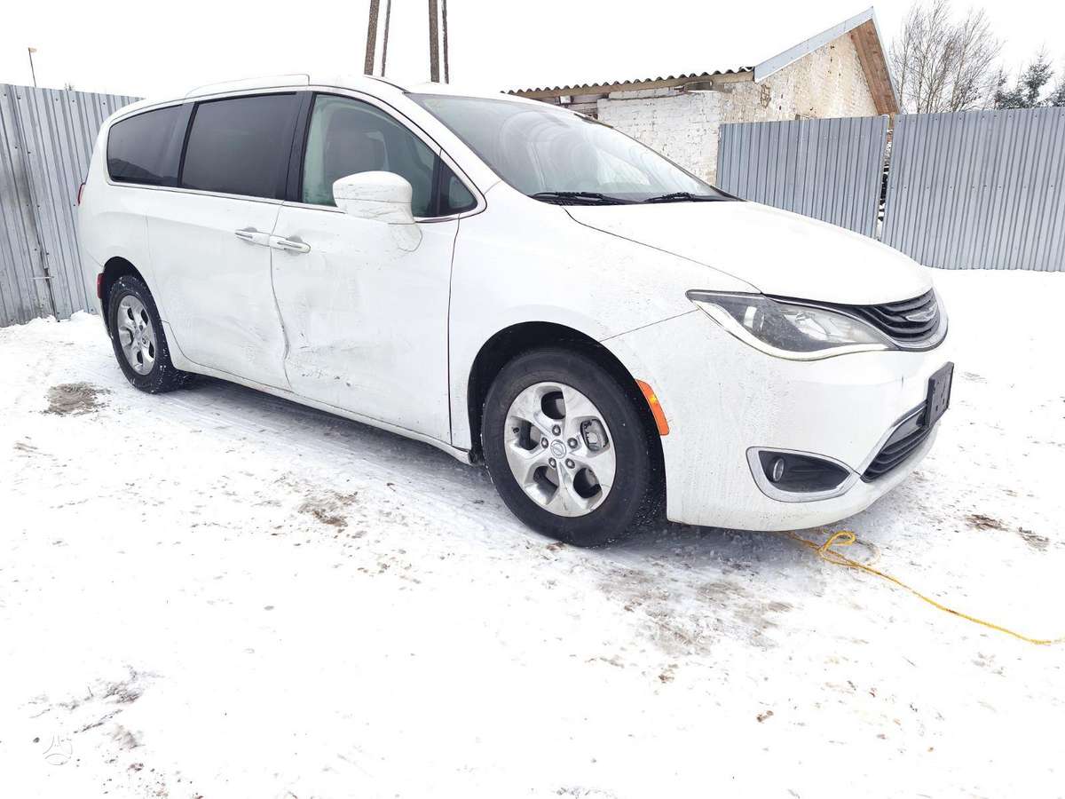 Chrysler Pacifica Spalva pw7