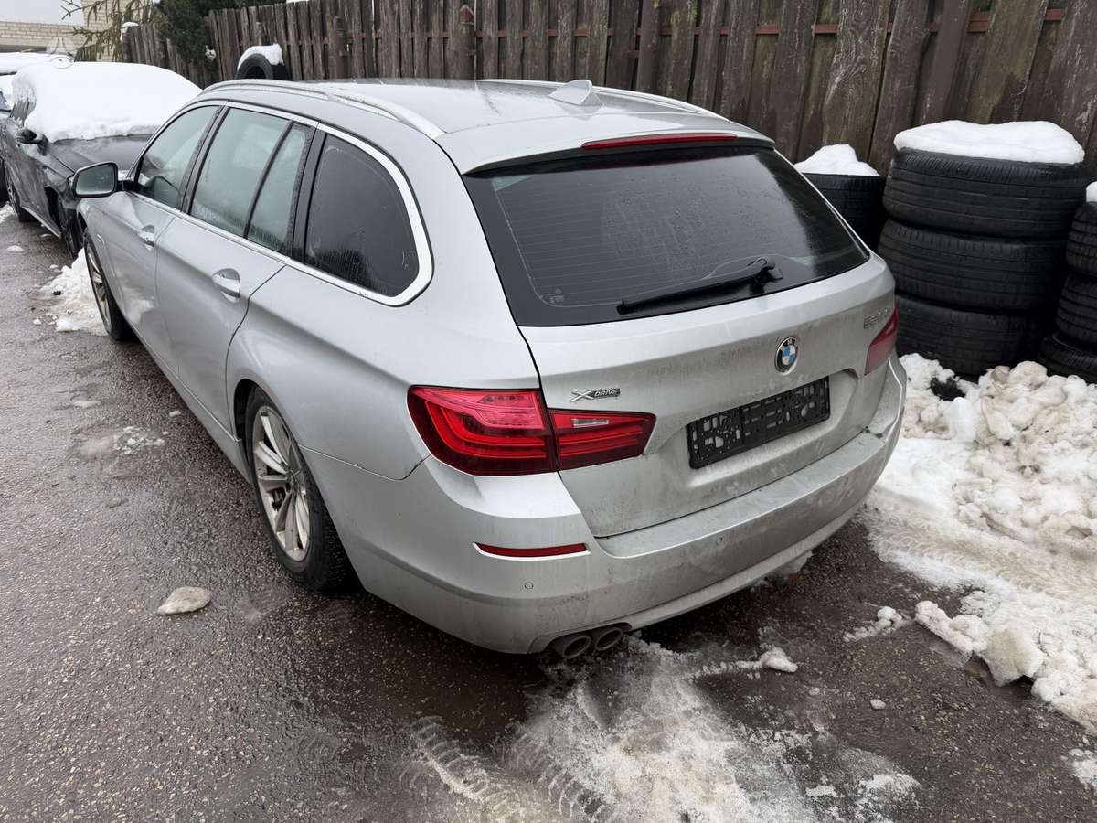 BMW 5 serija