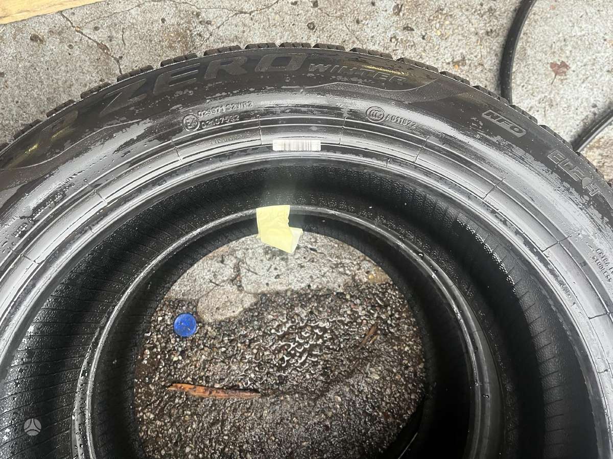 Pirelli P zero winter, all-season 225/55 R19