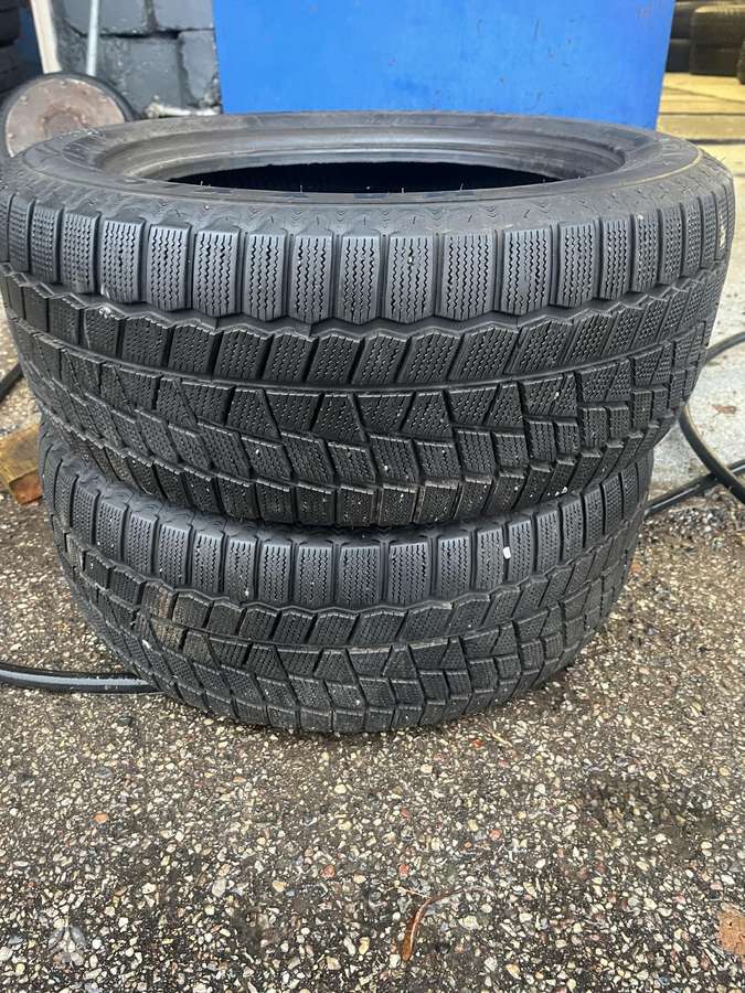 Maxxis Arctictrekker, winter 235/55 R17