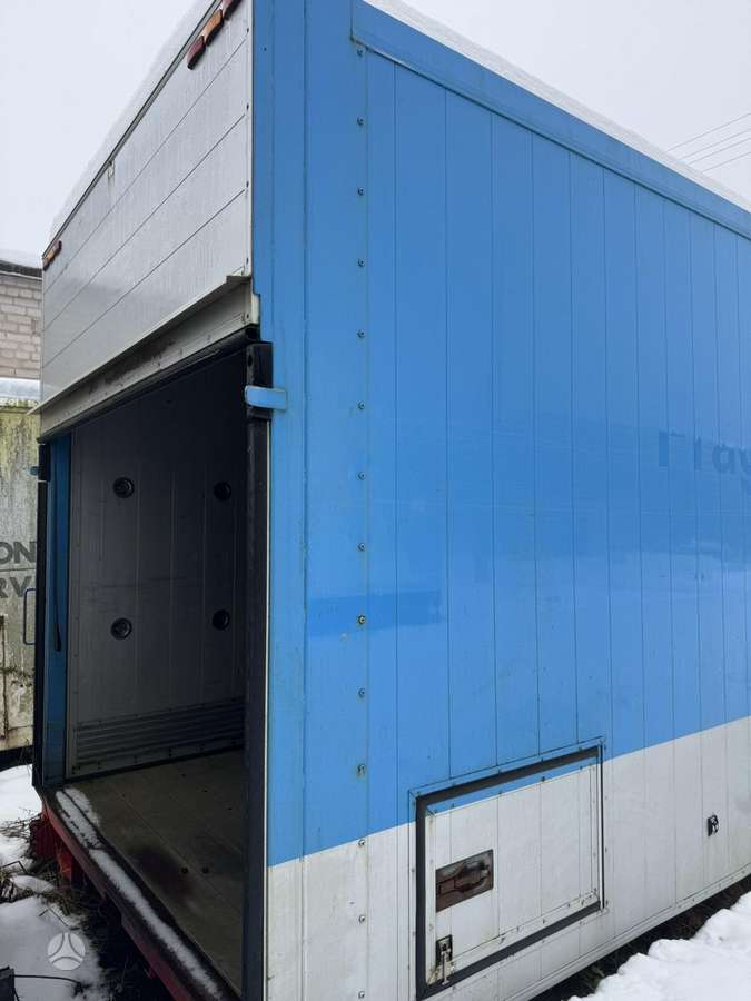 -Kita- Būda atidaromu šonu, trucks