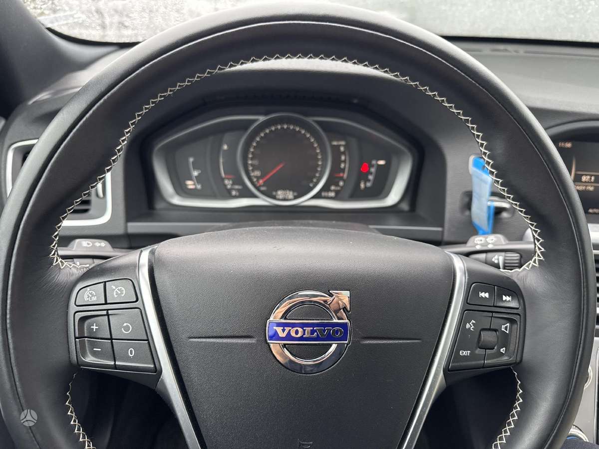 Volvo V60, 2.0 l., Универсал