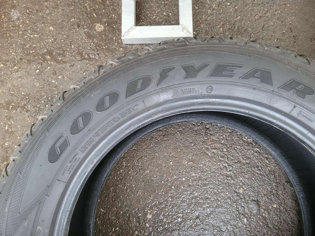 Goodyear Wrangler, всесезонные 255/60 R20