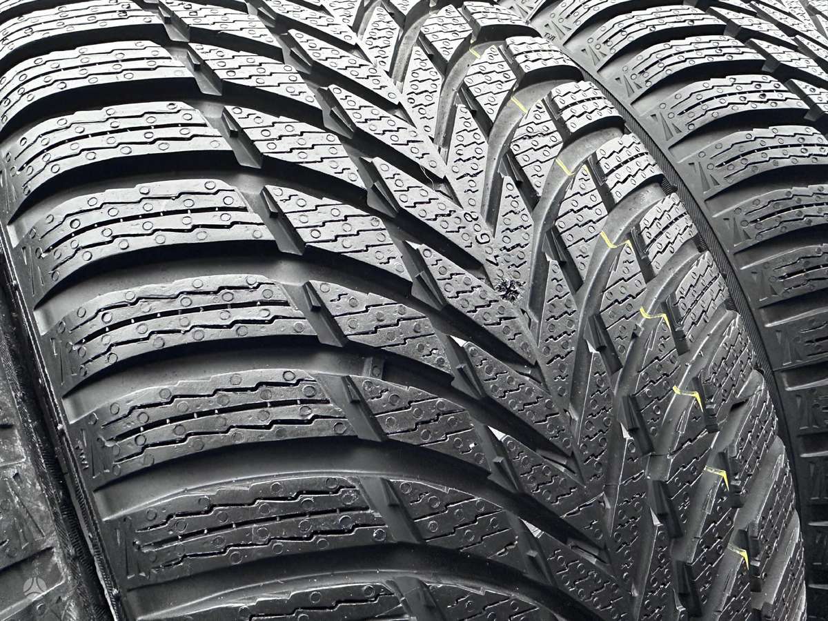 Nokian Snowproof2, всесезонные 255/40 R21