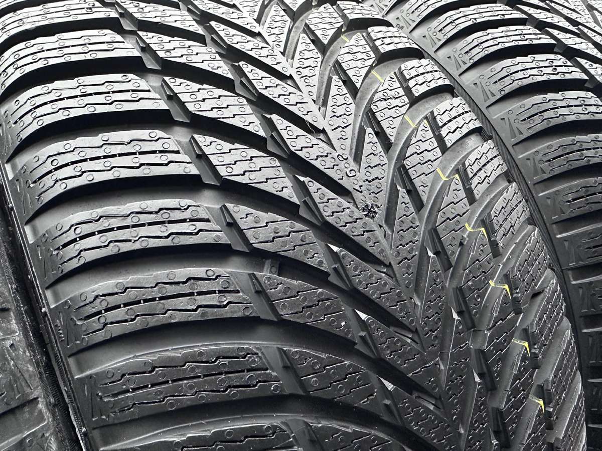 Nokian Snowproof2, winter 255/40 R21