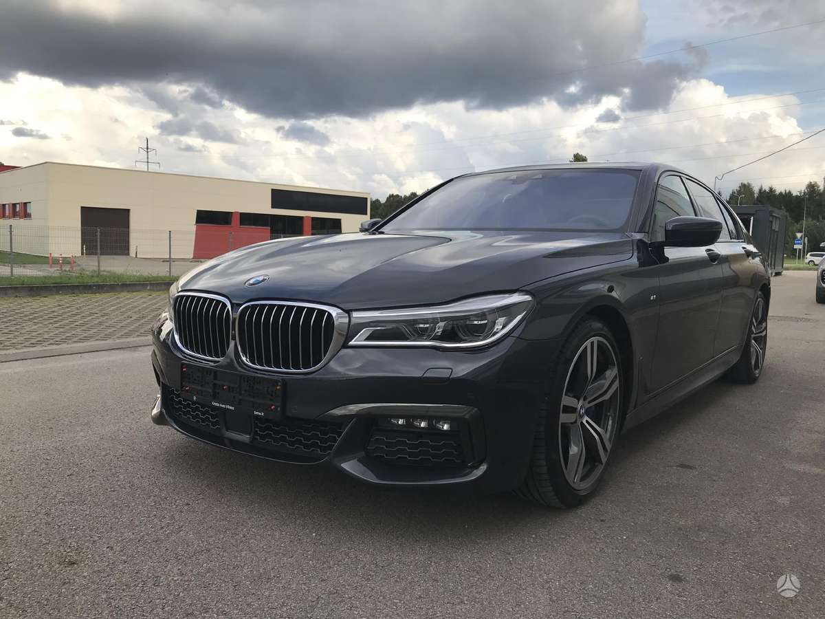 BMW 730, 3.0 l., Седан