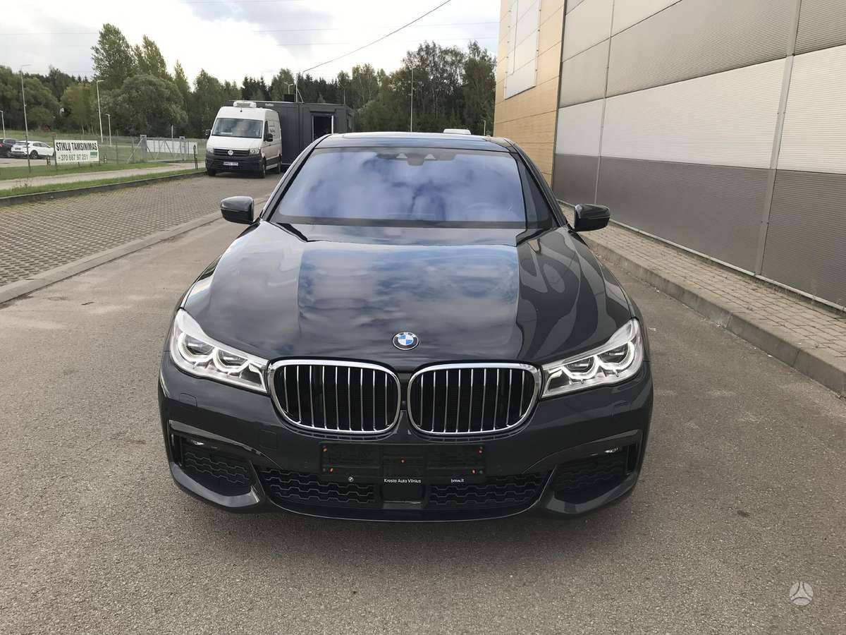 BMW 730, 3.0 l., Седан
