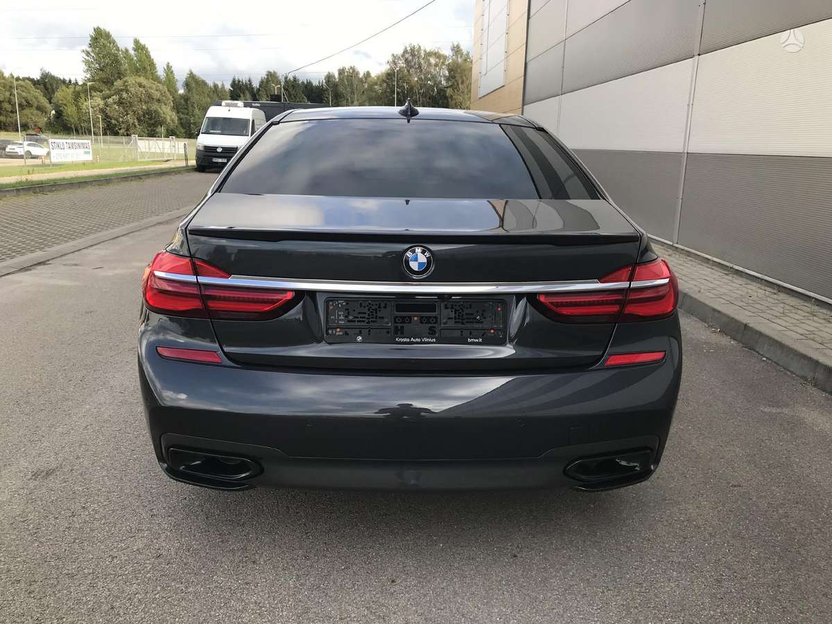 BMW 730, 3.0 l., Седан