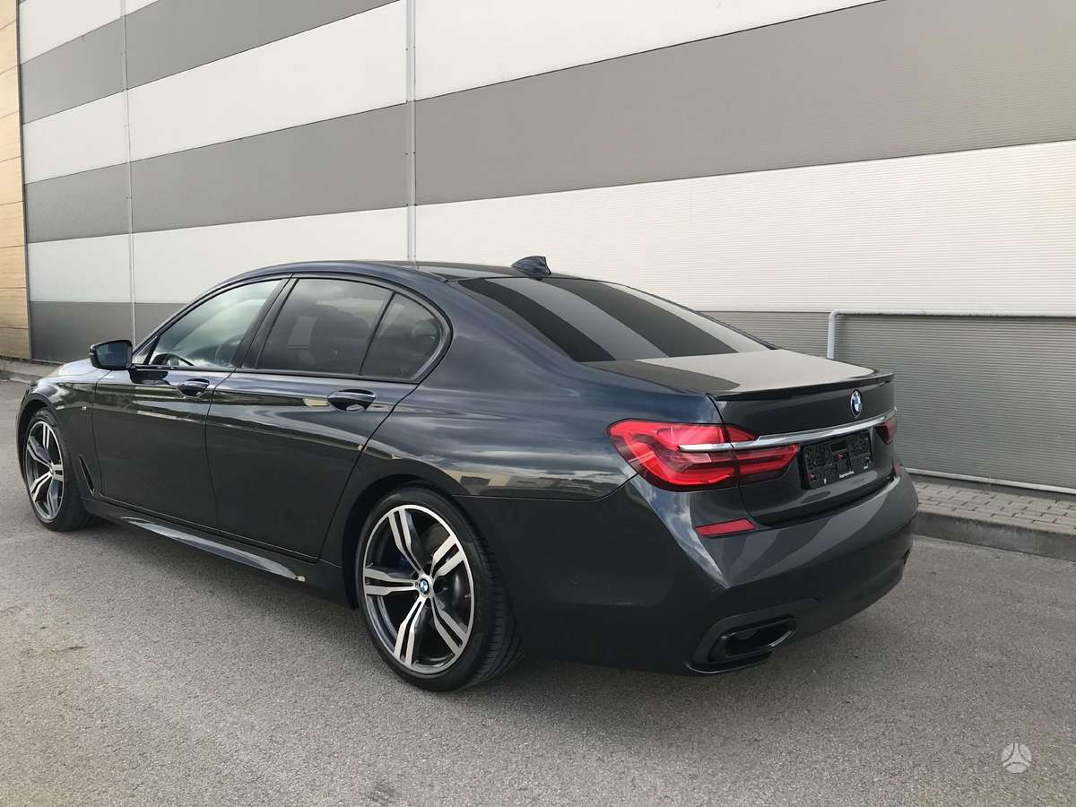BMW 730, 3.0 l., Седан