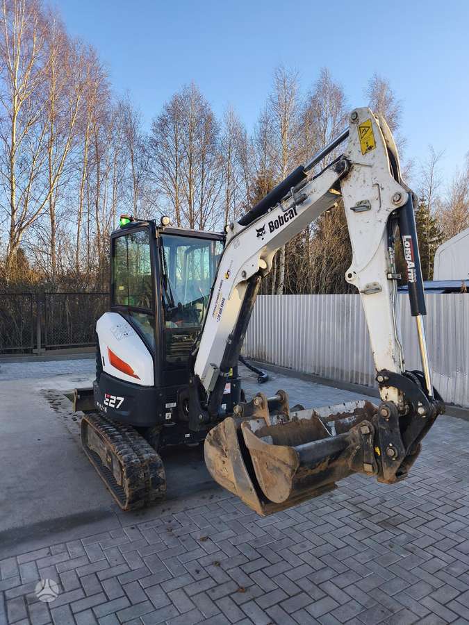 Bobcat E27, mini ekskavatori