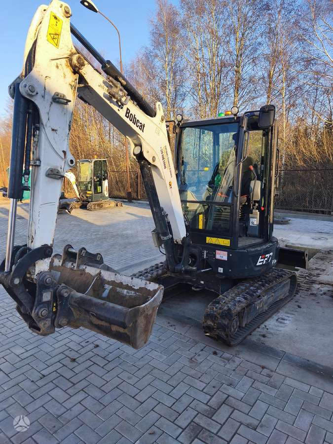 Bobcat E27, мини-экскаваторы