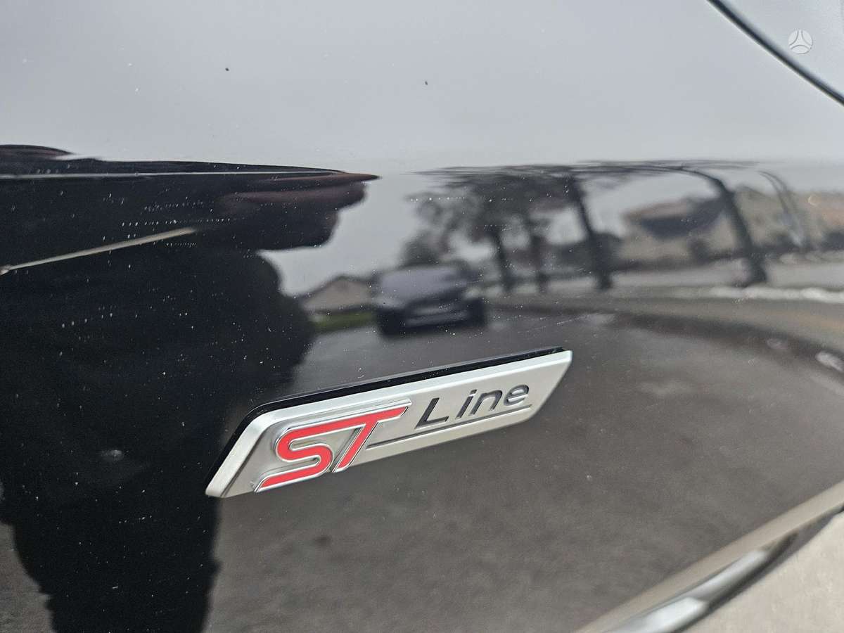 Ford Focus ST, 1.0 l., hatchback