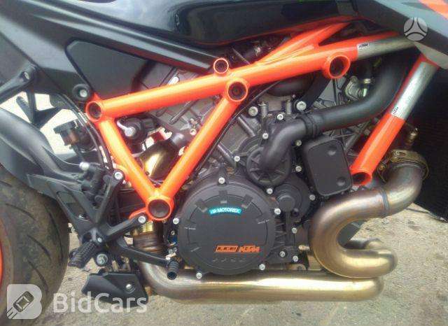 KTM Super Duke, street / klasikiniai