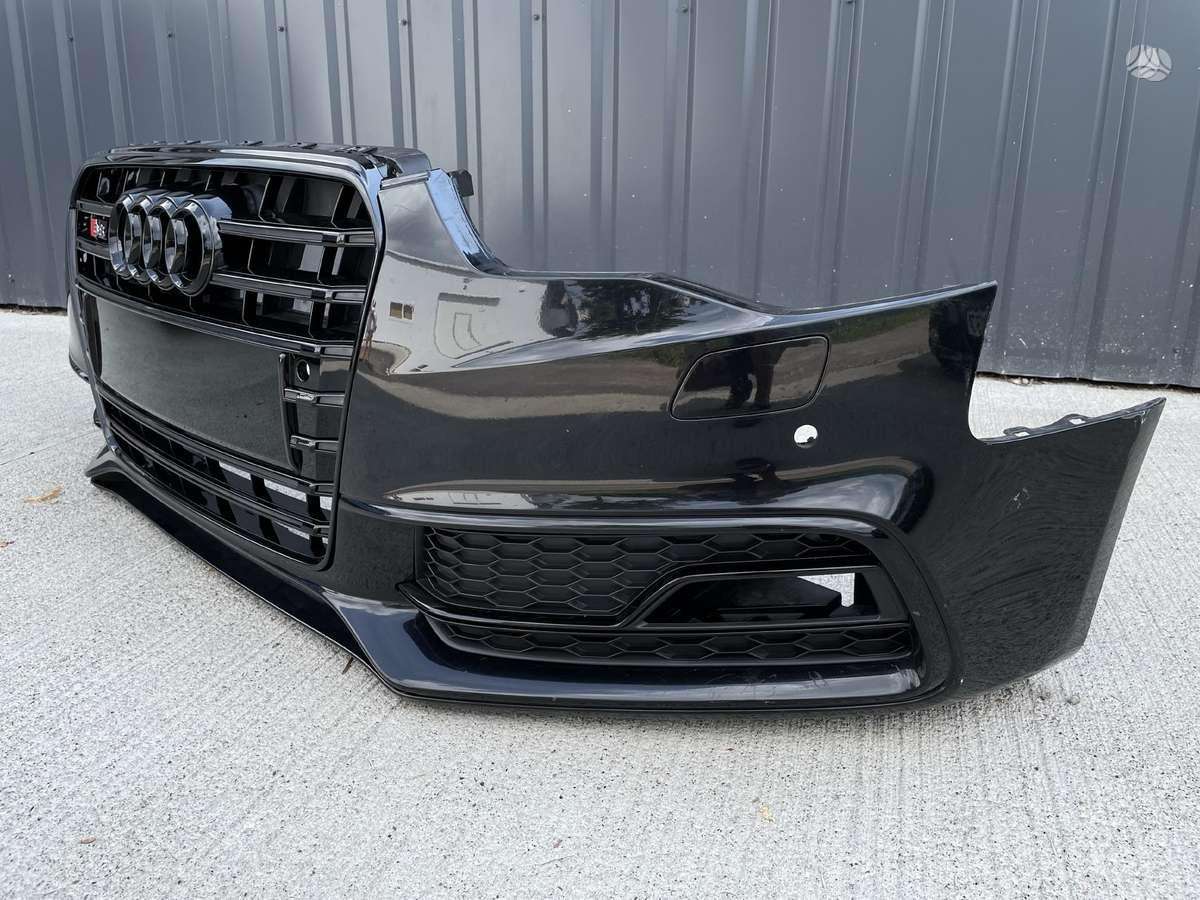 Audi S5, S5 black edition