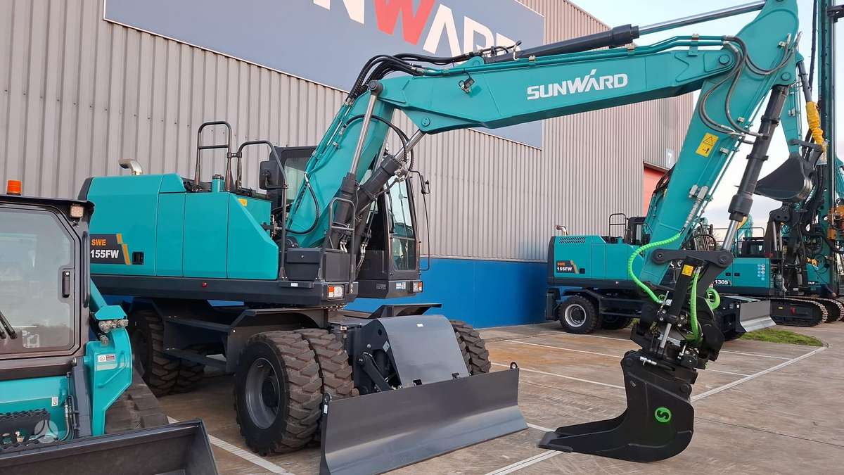 Sunward SWE 155FW 2-PB, excavator