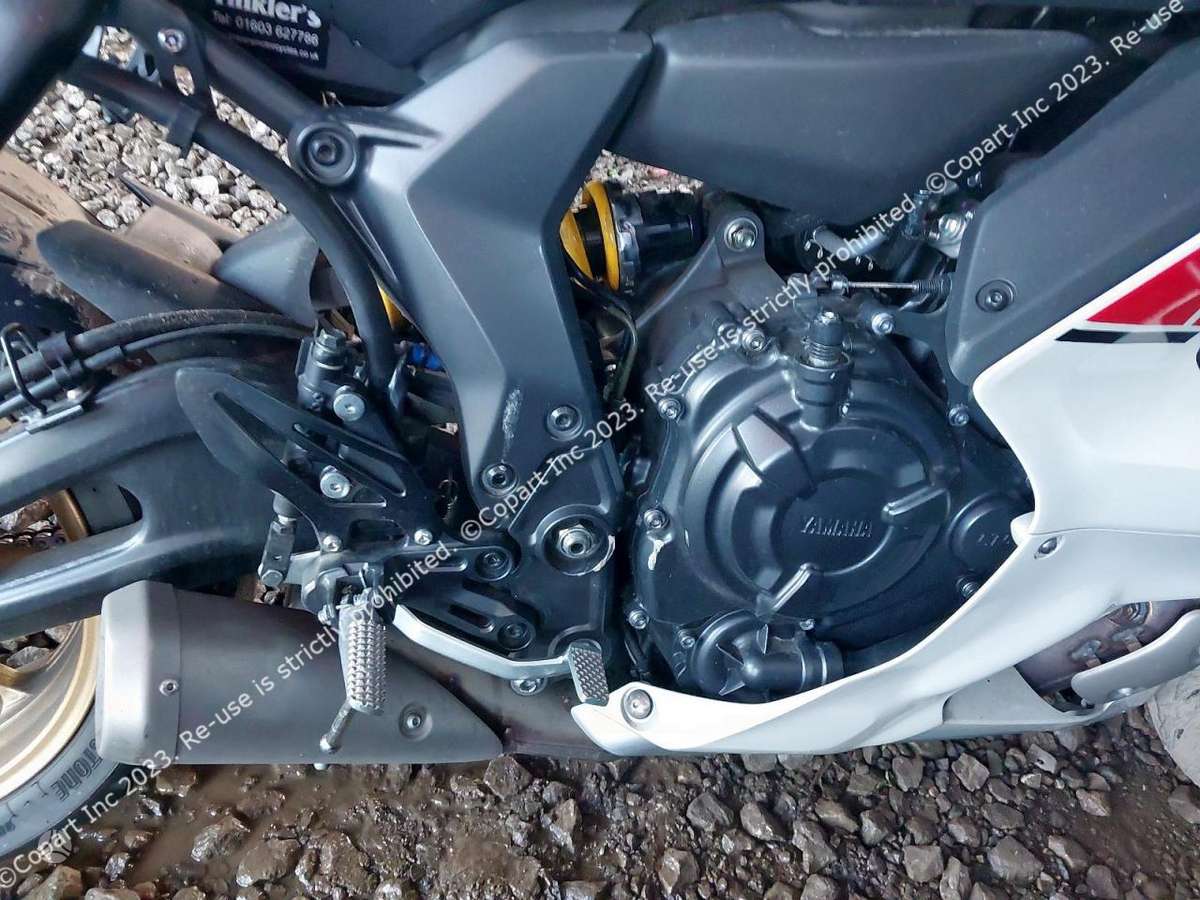 Yamaha R7, superbikes