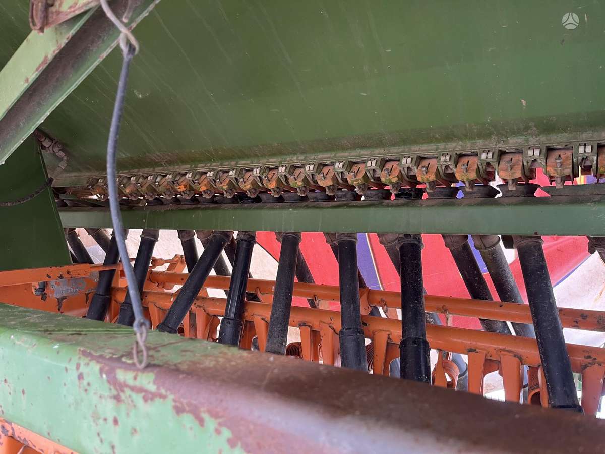 Amazone D8/30e, сеялки, сажалки