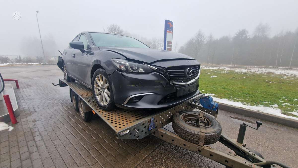 Mazda 6