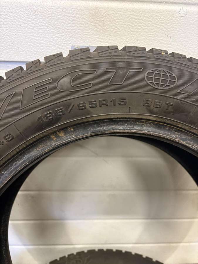 Goodyear Vector 5+, всесезонные 185/65 R15
