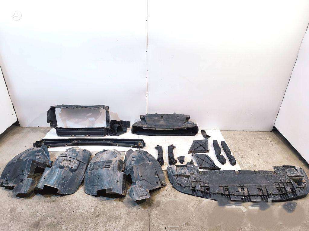 Opel Vivaro body parts