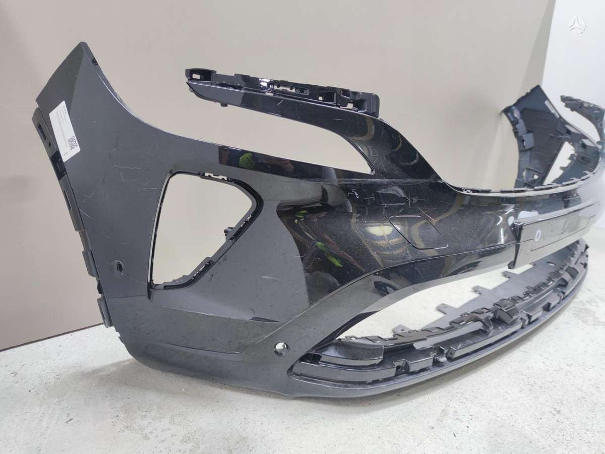 Renault Austral bumpers, lights, front grill