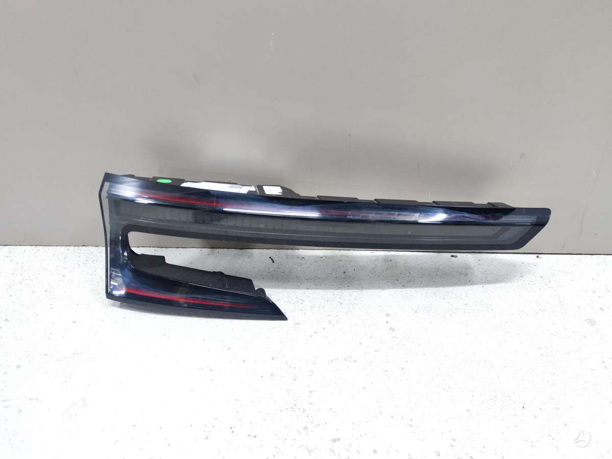 Renault Austral bumpers, lights, front grill
