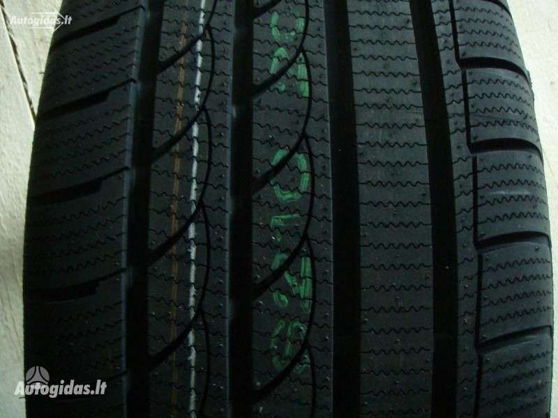 Gislaved, ziemas 225/65 R17