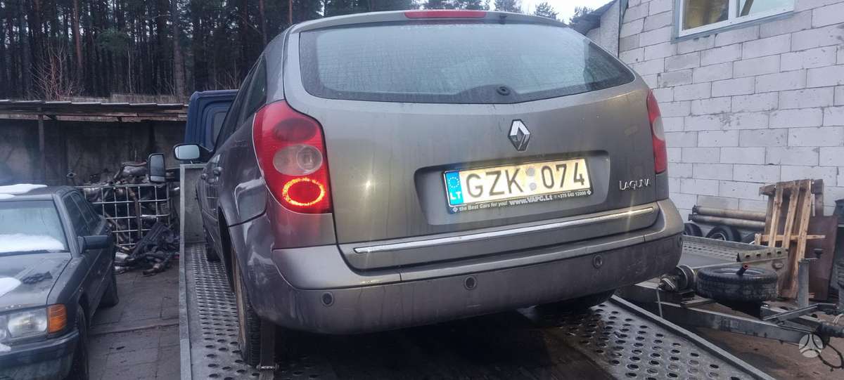 Renault Laguna for parts