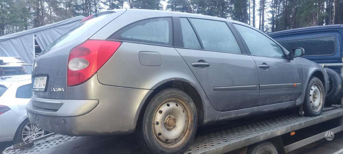 Renault Laguna for parts