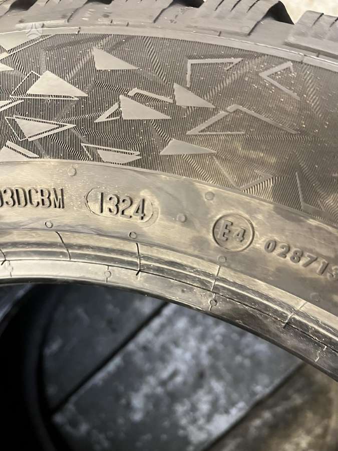 Continental IceContact 3, winter 215/60 R17