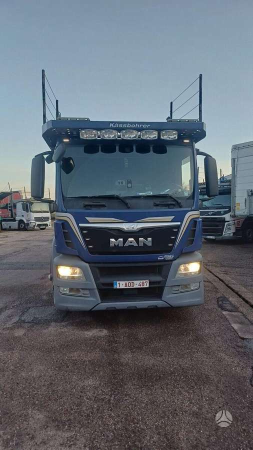 MAN + Kassbohrer 2016, auto vedēji