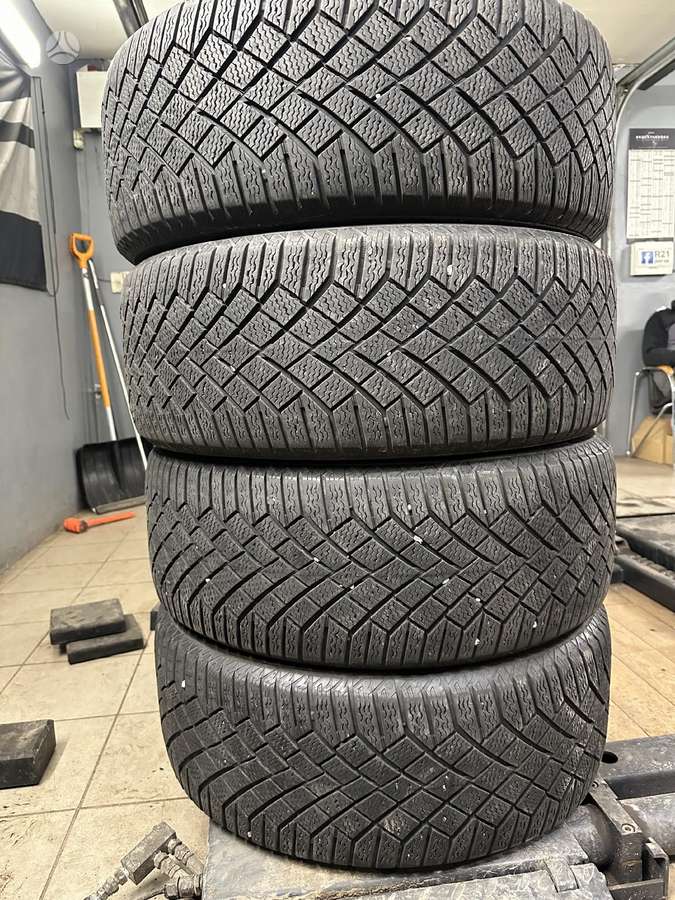 Continental, winter 255/50 R20