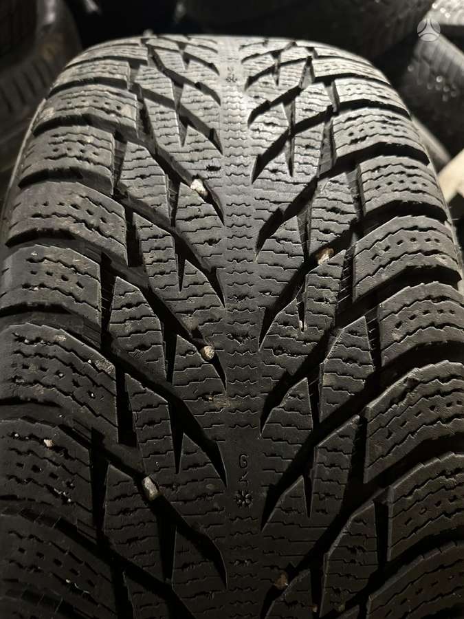 Nokian, зимние 245/50 R19