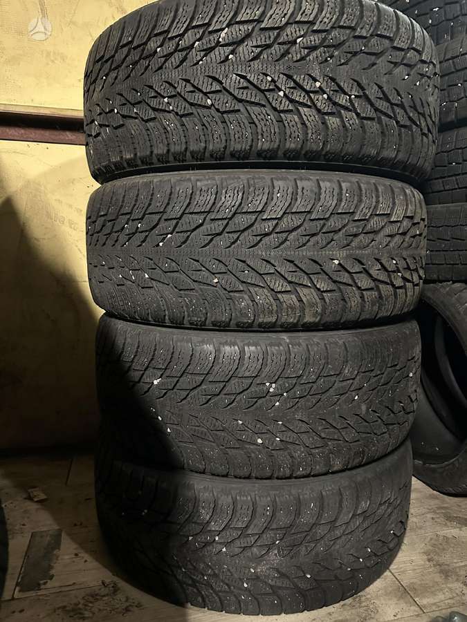 Nokian, зимние 245/50 R19