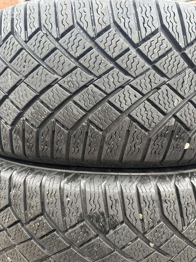 Continental, зимние 225/60 R17