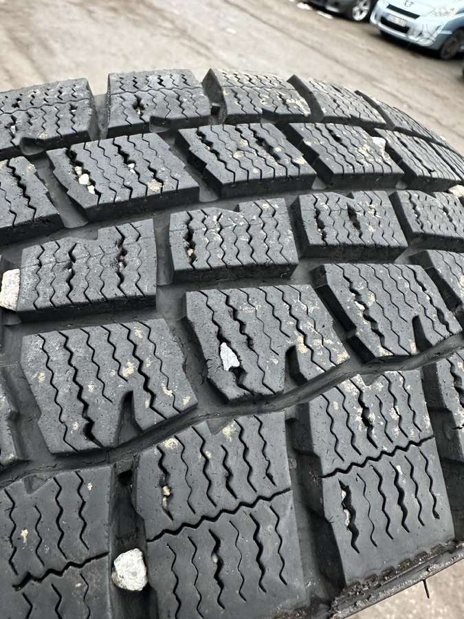 Falken, žieminės 185/60 R15