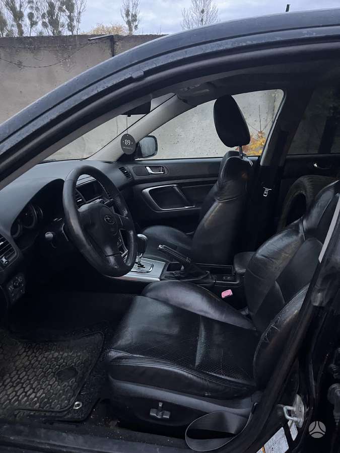 Subaru Legacy Dalimis
