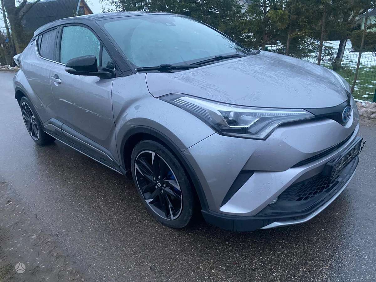 Toyota C-HR dalimis