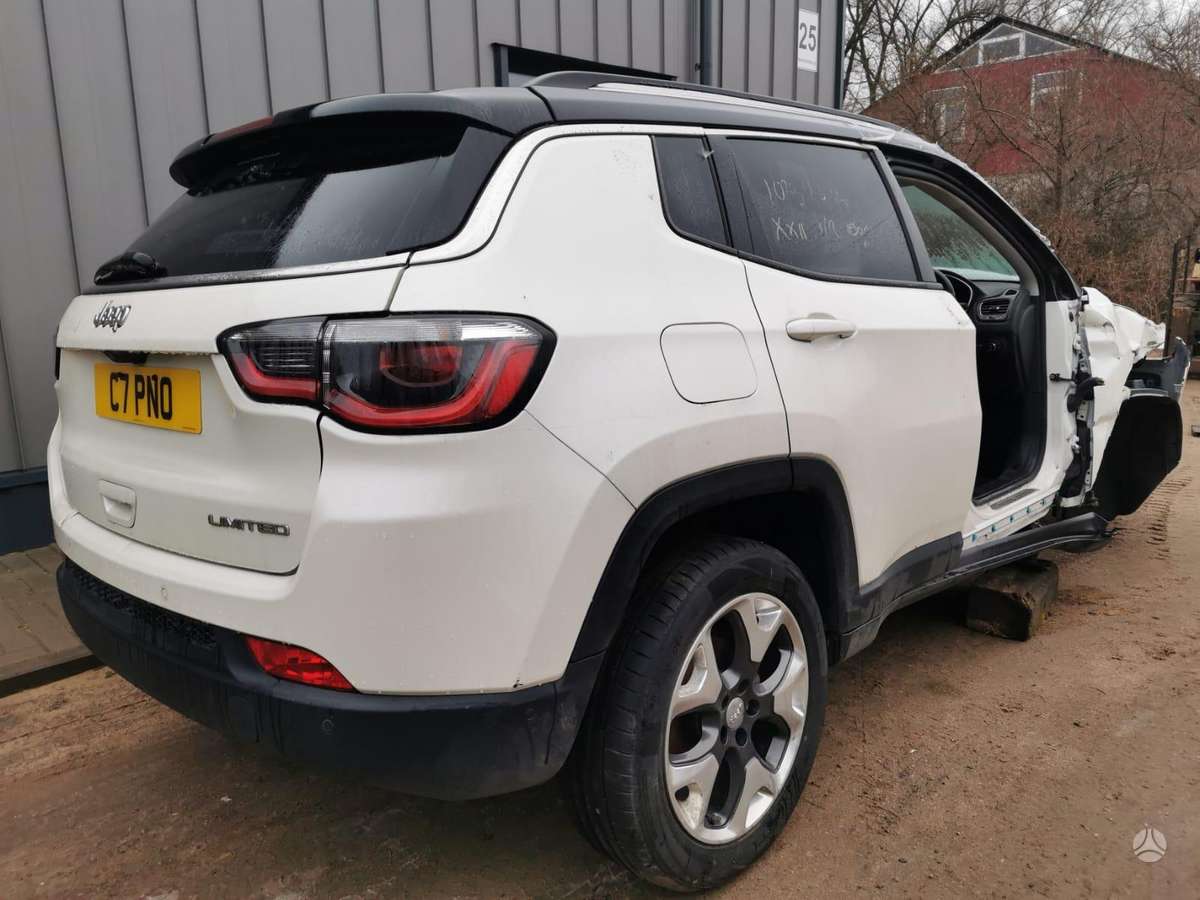 Jeep Compass for parts
