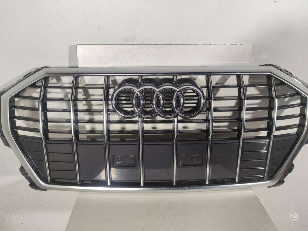 Audi Q3, 83A853651E 83A853651F, front grill