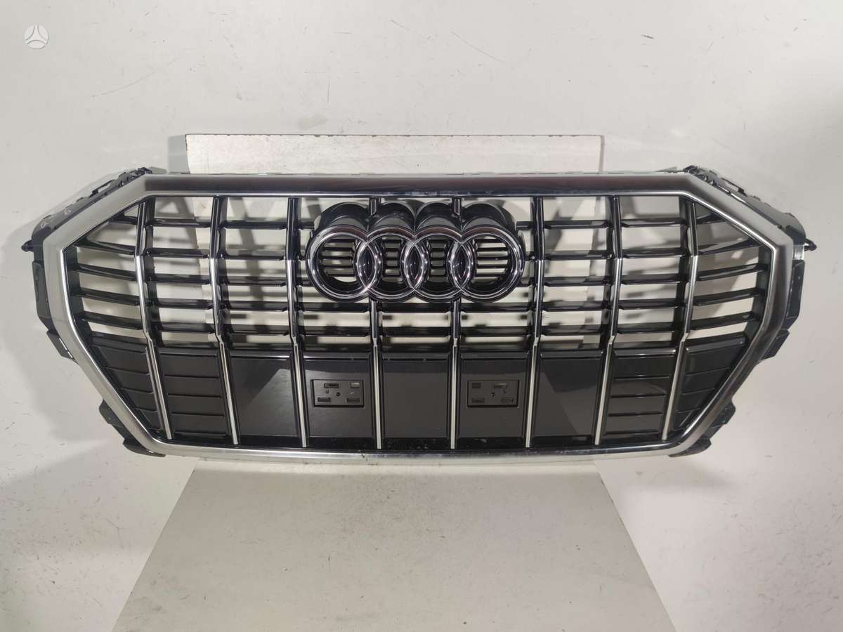 Audi Q3, 83A853651E 83A853651F, front grill