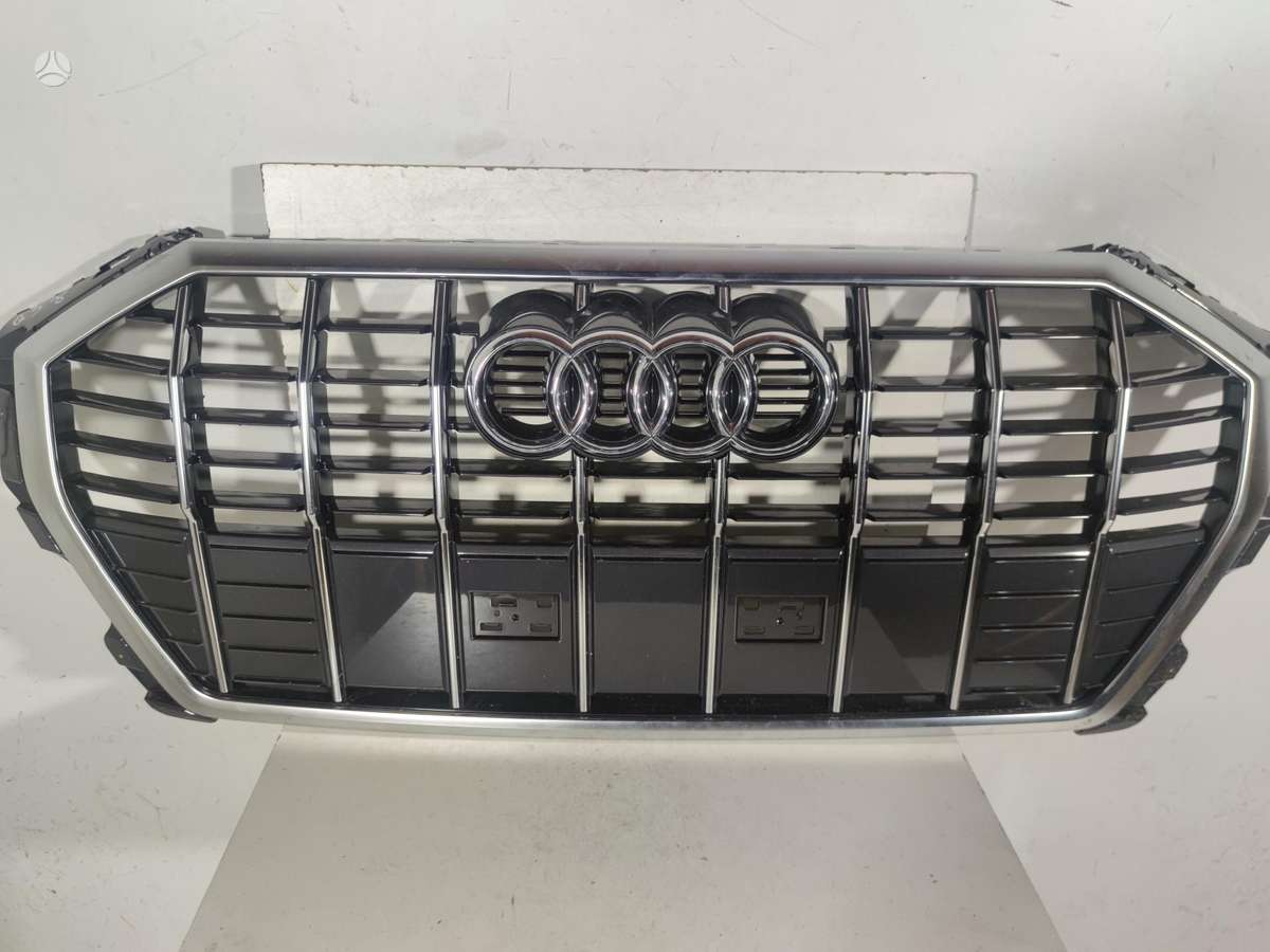 Audi Q3, 83A853651E 83A853651F, front grill